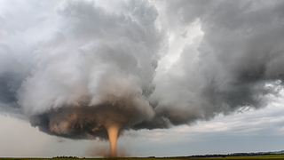 The Best Weather Photos of the Year Will Blow You Away